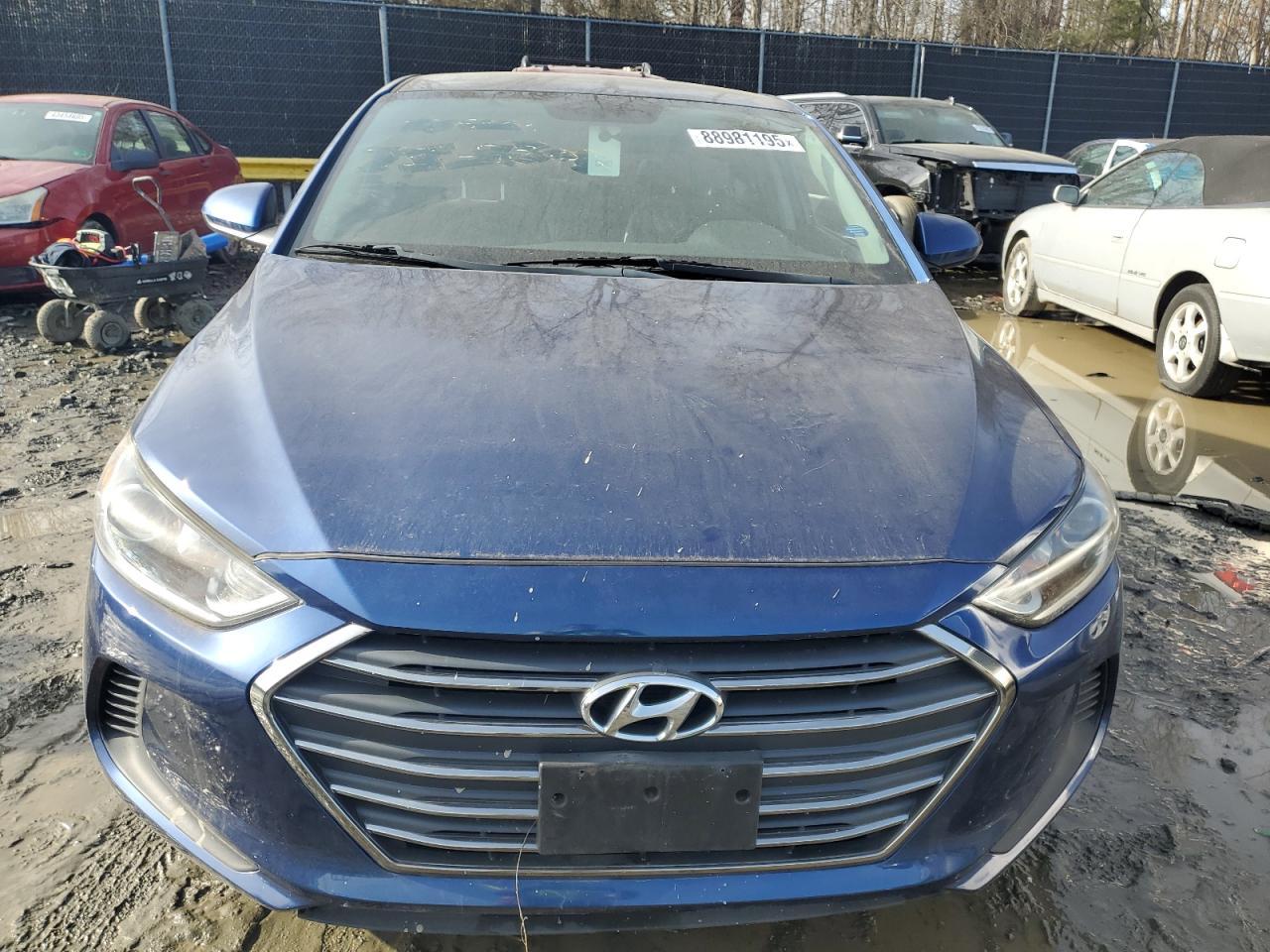 2018 HYUNDAI ELANTRA SE - Фото 5