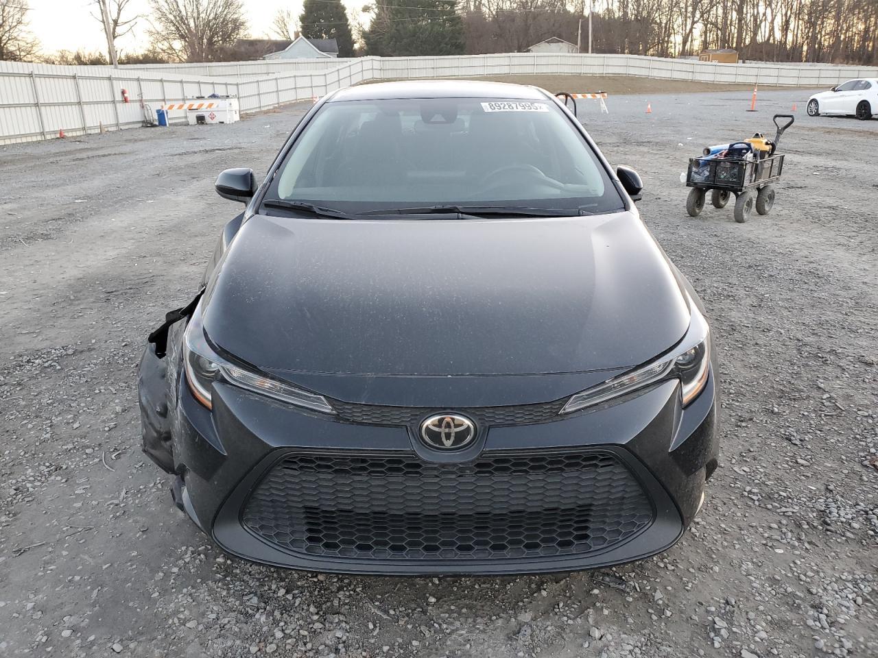 2022 TOYOTA COROLLA LE - Фото 5