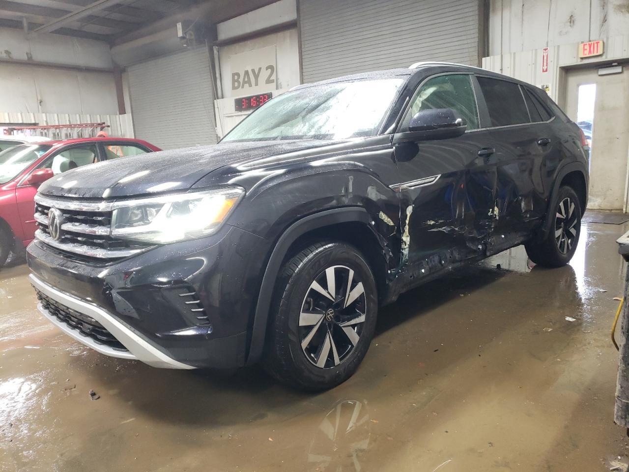 2022 VOLKSWAGEN ATLAS CROS