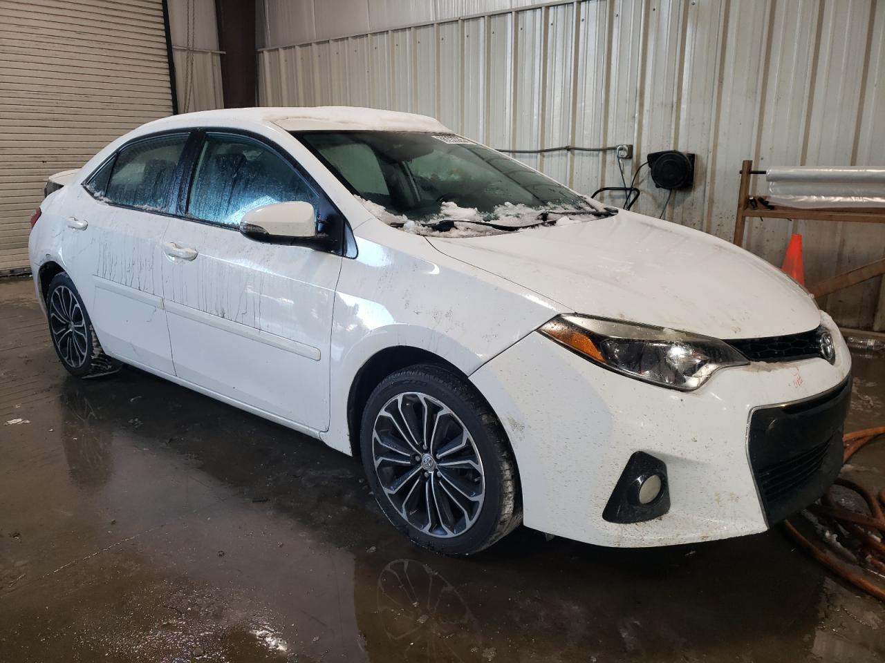2015 TOYOTA COROLLA L - Фото 4