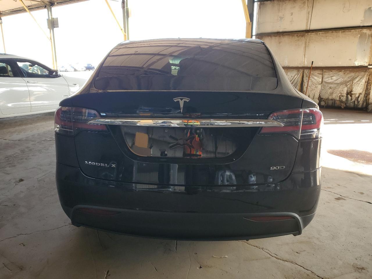 2016 TESLA MODEL X - Image 6