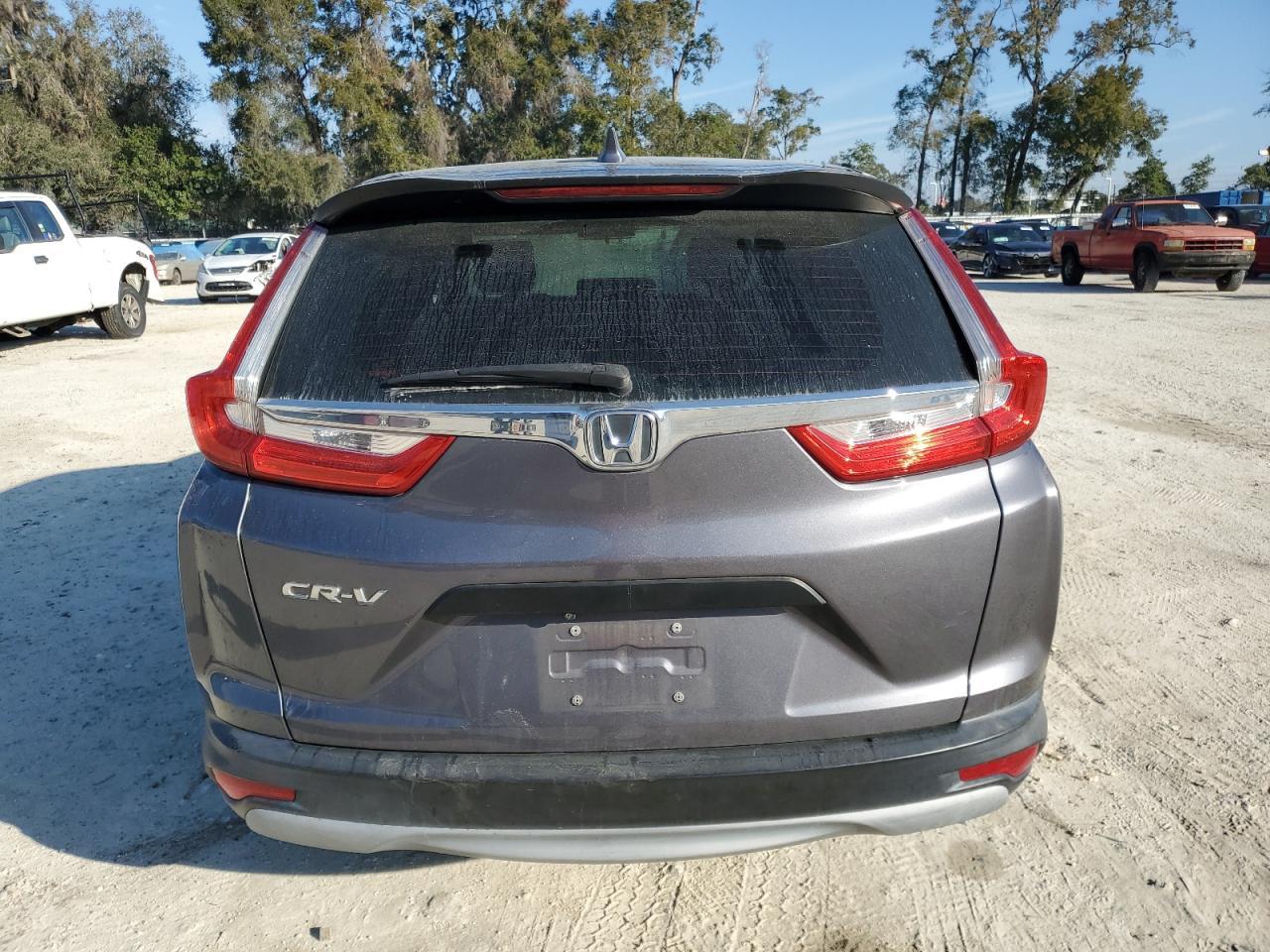 2018 HONDA CR-V LX - Image 6