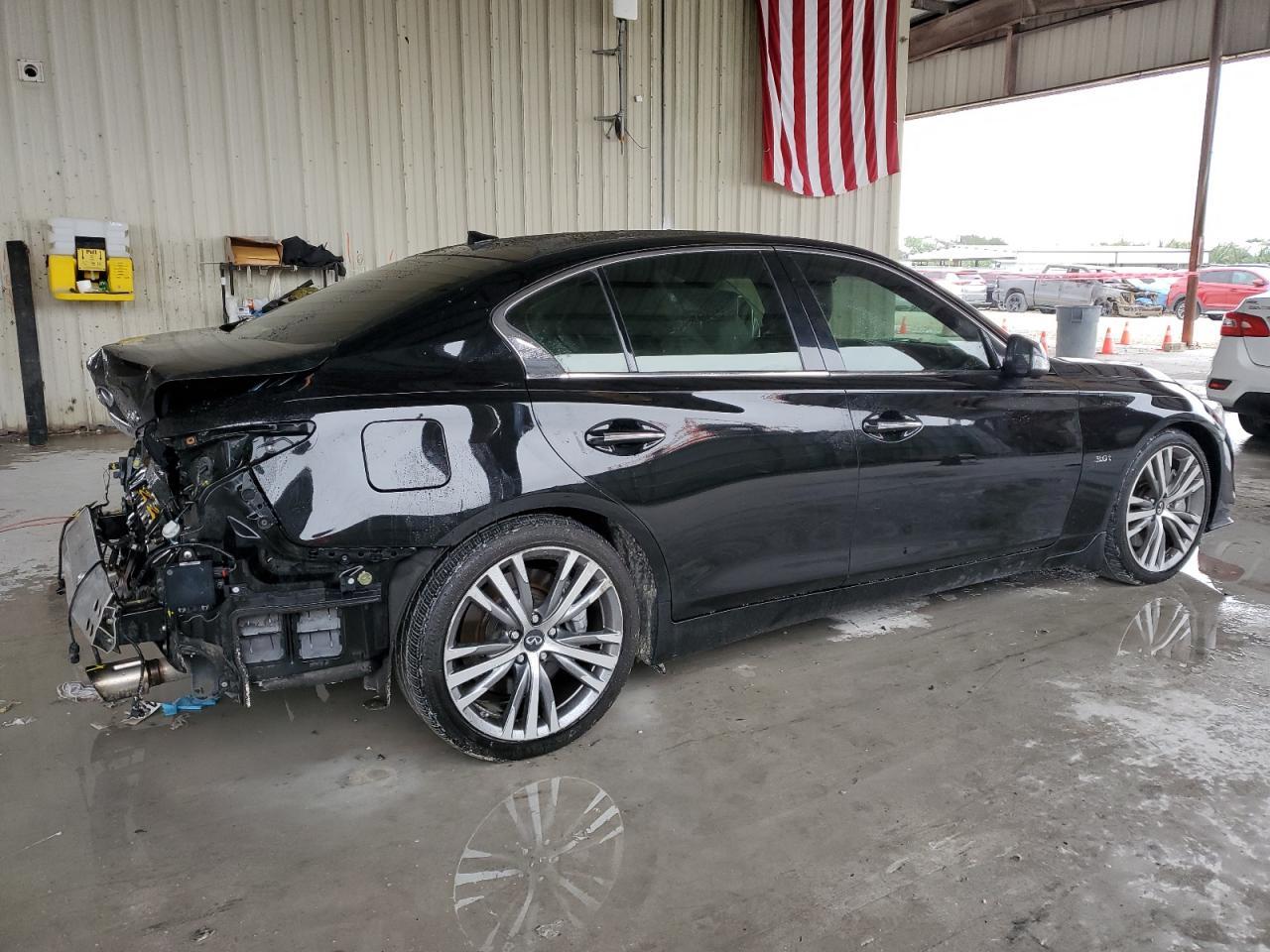 2018 INFINITI Q50 LUXE - Фото 3