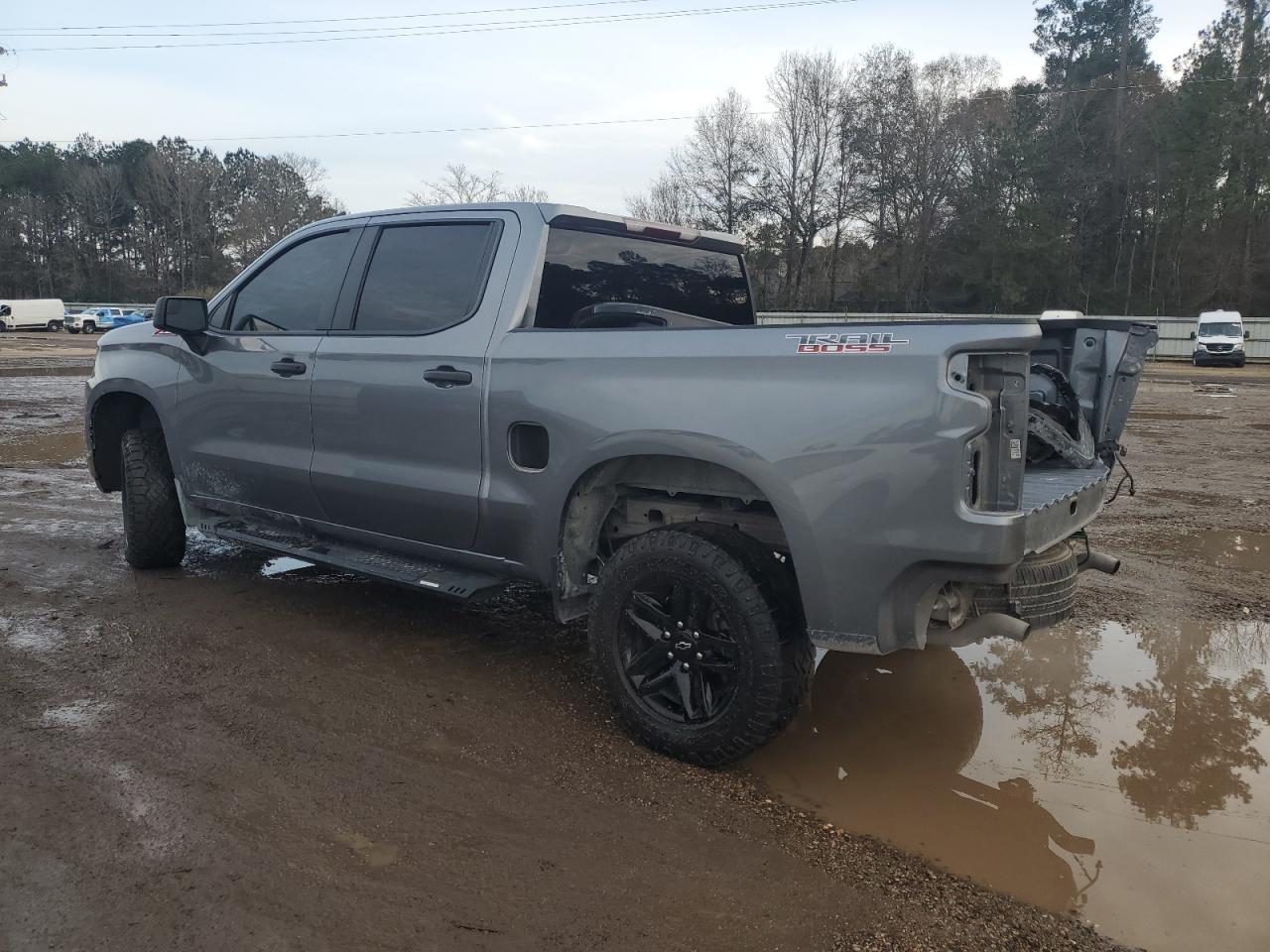 2021 CHEVROLET SILVERADO - Фото 2