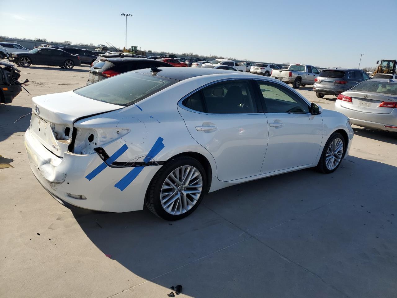 2014 LEXUS ES 350 - Image 3