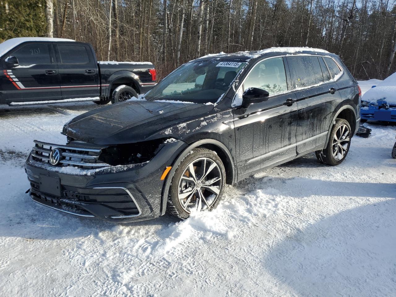 2023 VOLKSWAGEN TIGUAN SEL car image