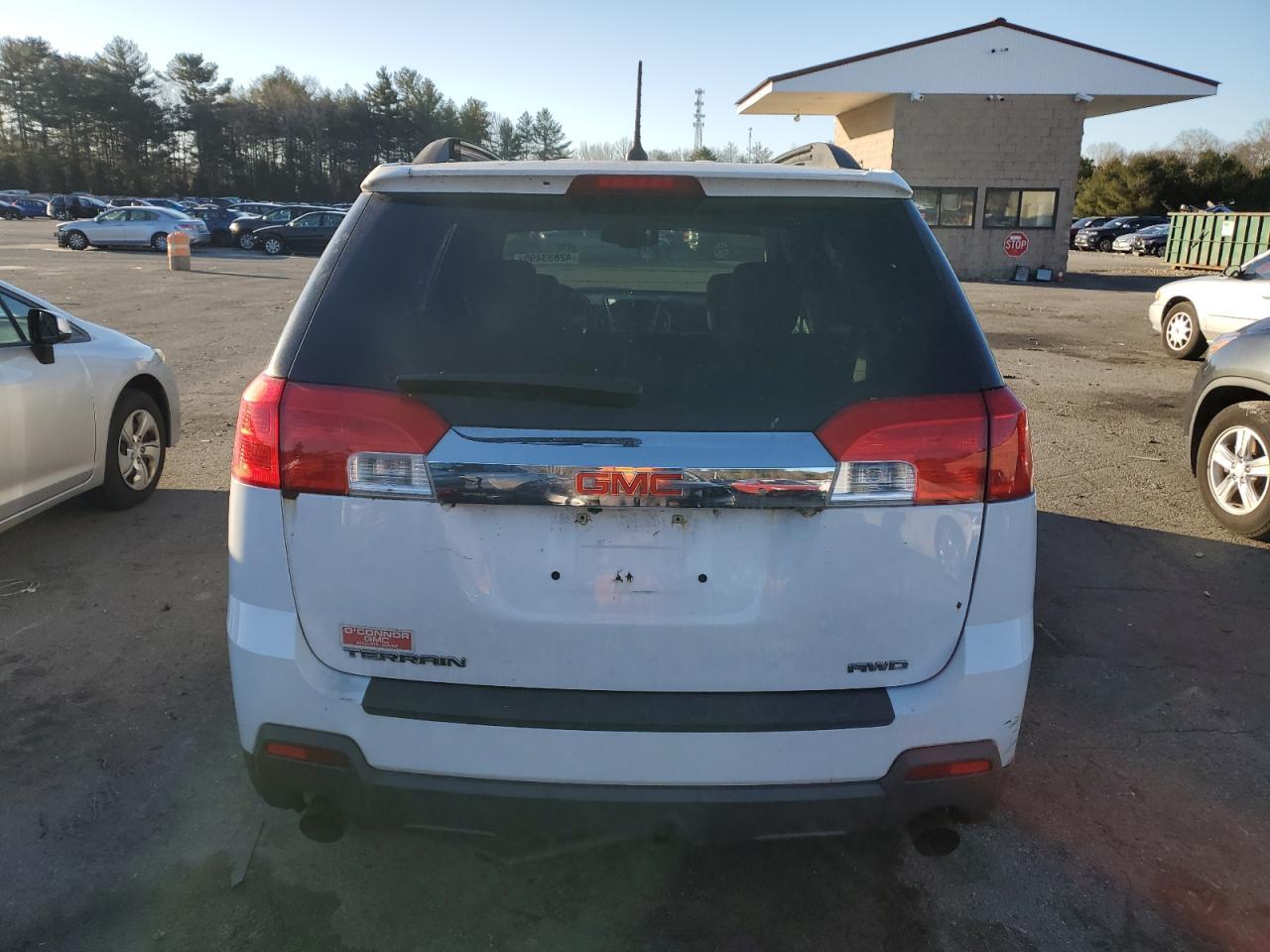 2013 GMC TERRAIN SL - Image 6