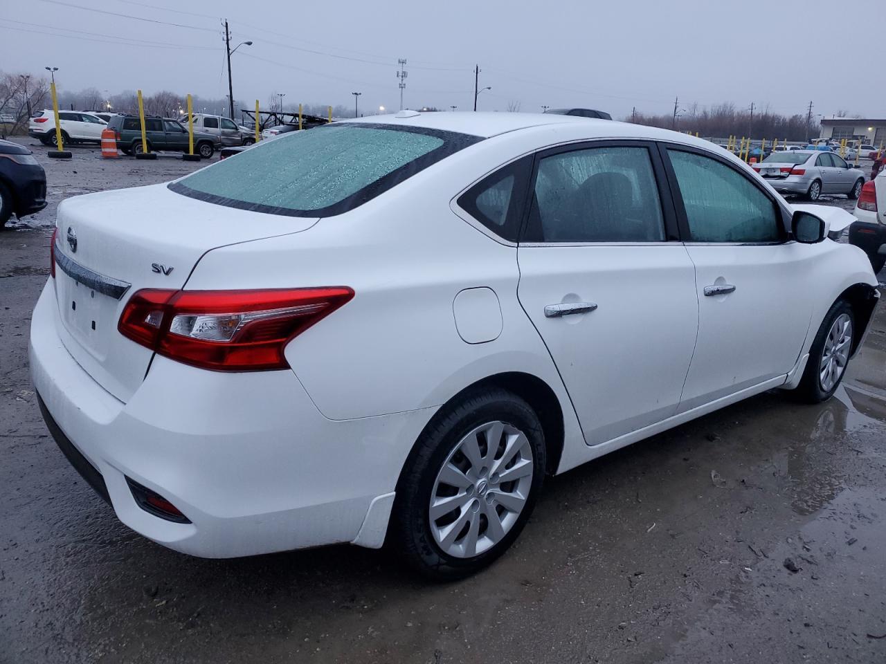 2017 NISSAN SENTRA S - Фото 3