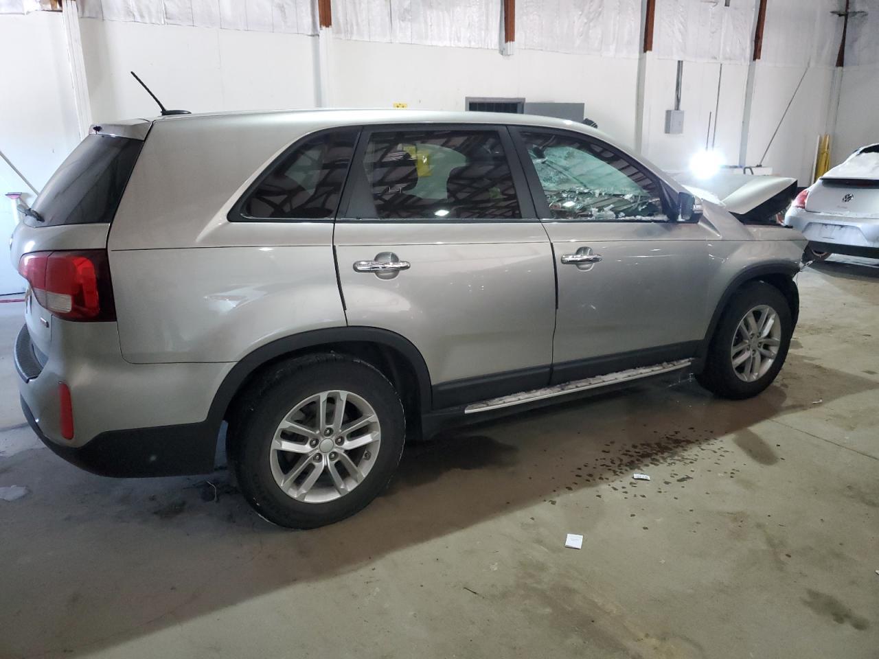 2014 KIA SORENTO LX - Фото 3