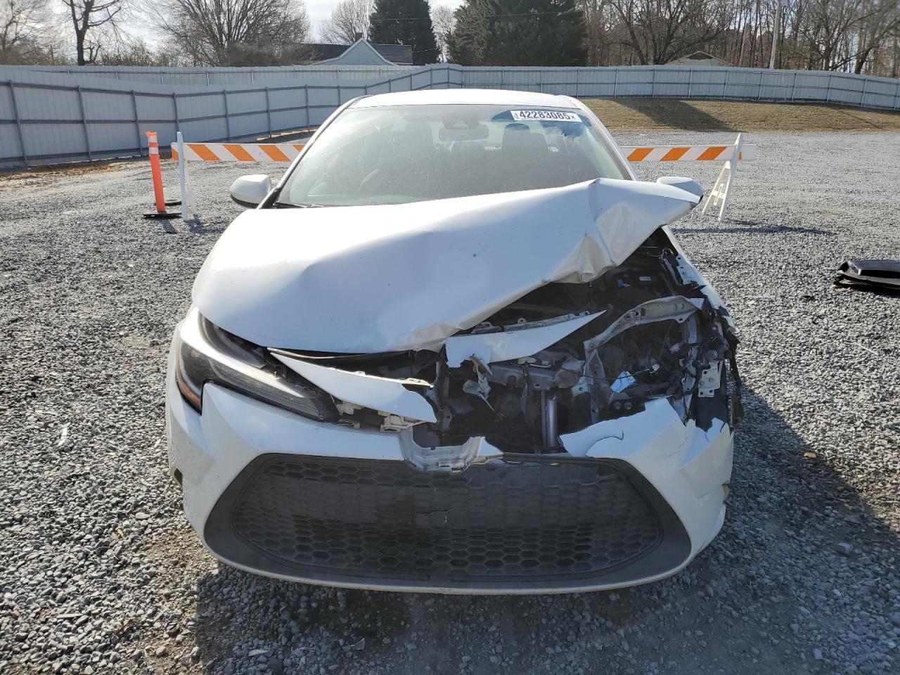 2020 TOYOTA COROLLA LE - Фото 5