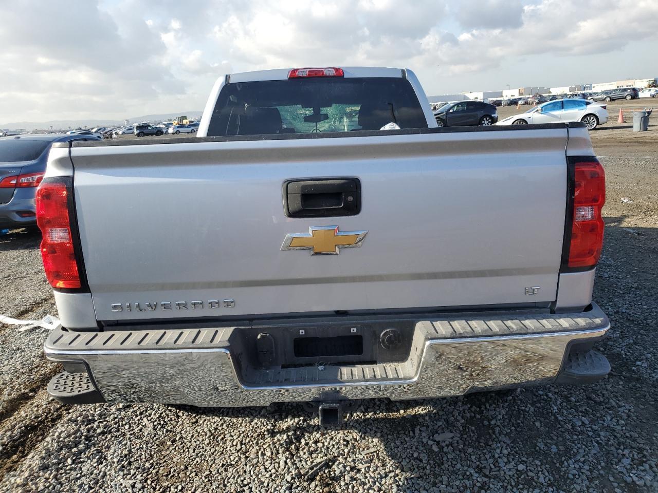 2017 CHEVROLET SILVERADO - Image 6