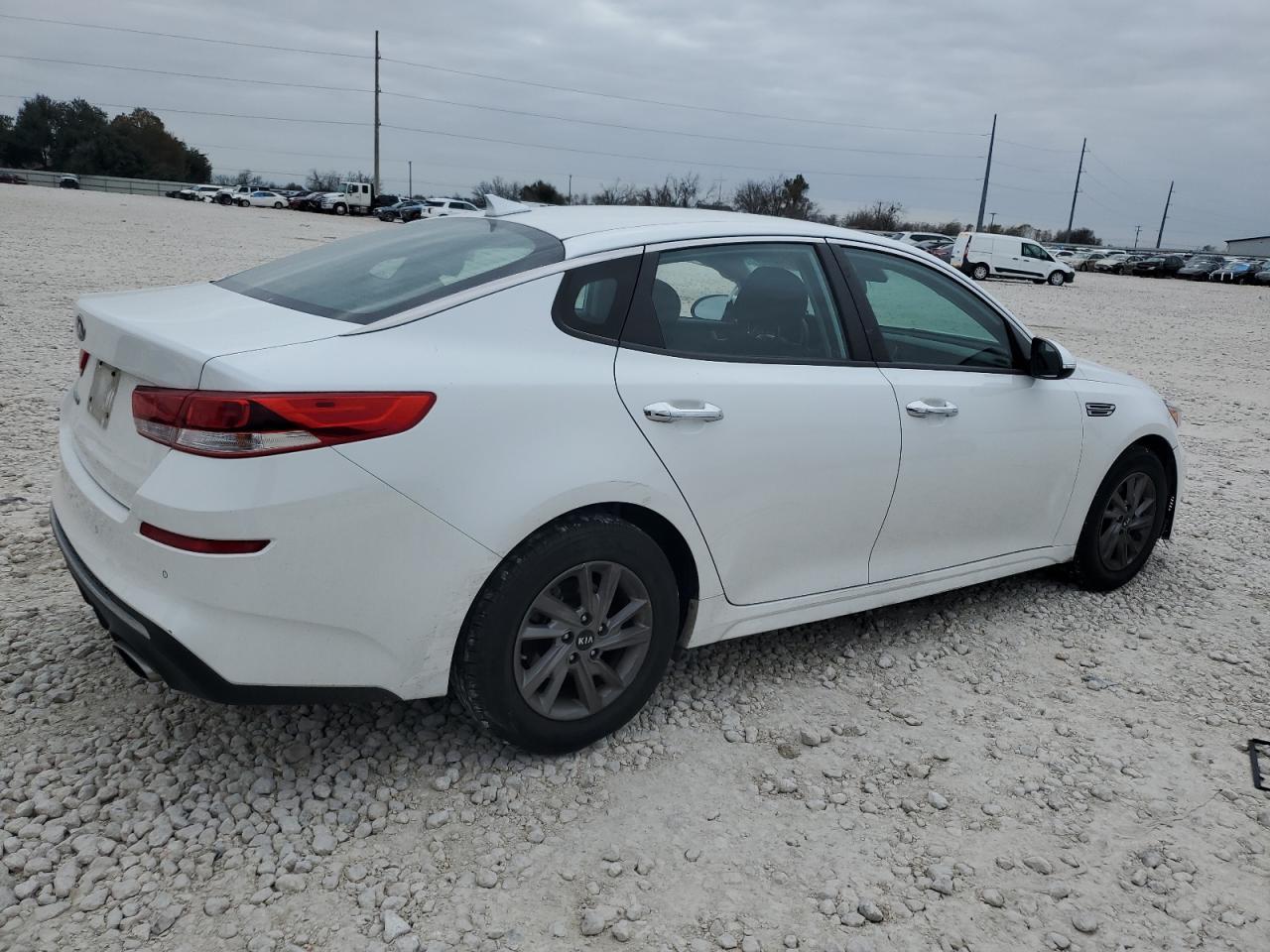 2020 KIA OPTIMA LX - Image 3