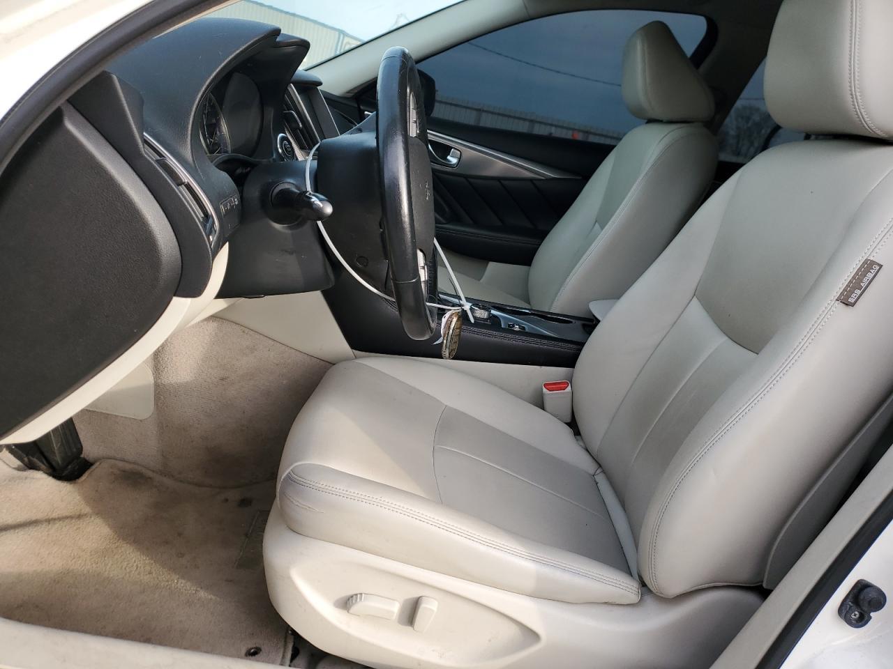2015 INFINITI Q50 BASE - Image 7