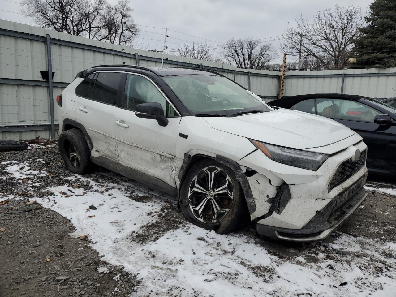 2023 TOYOTA RAV4 PRIME - Image 4