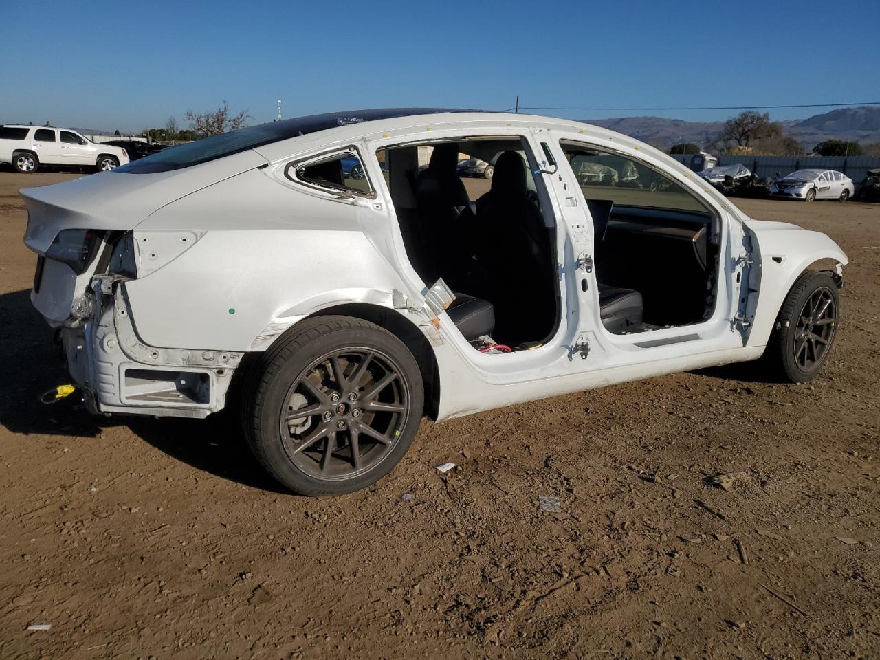 2019 TESLA MODEL 3 - Фото 3