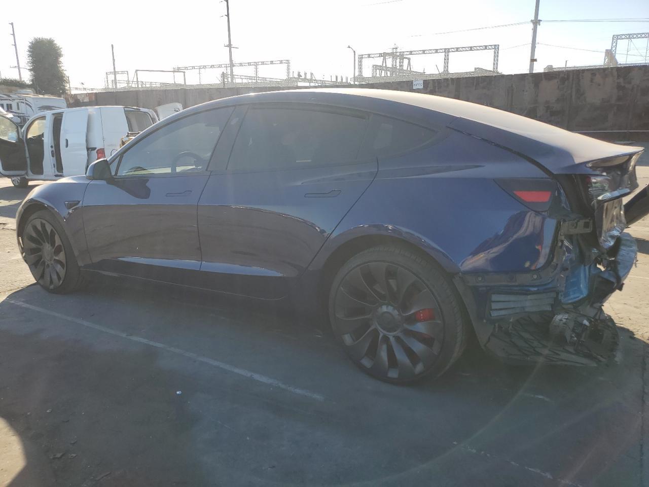 2023 TESLA MODEL 3 - Image 2