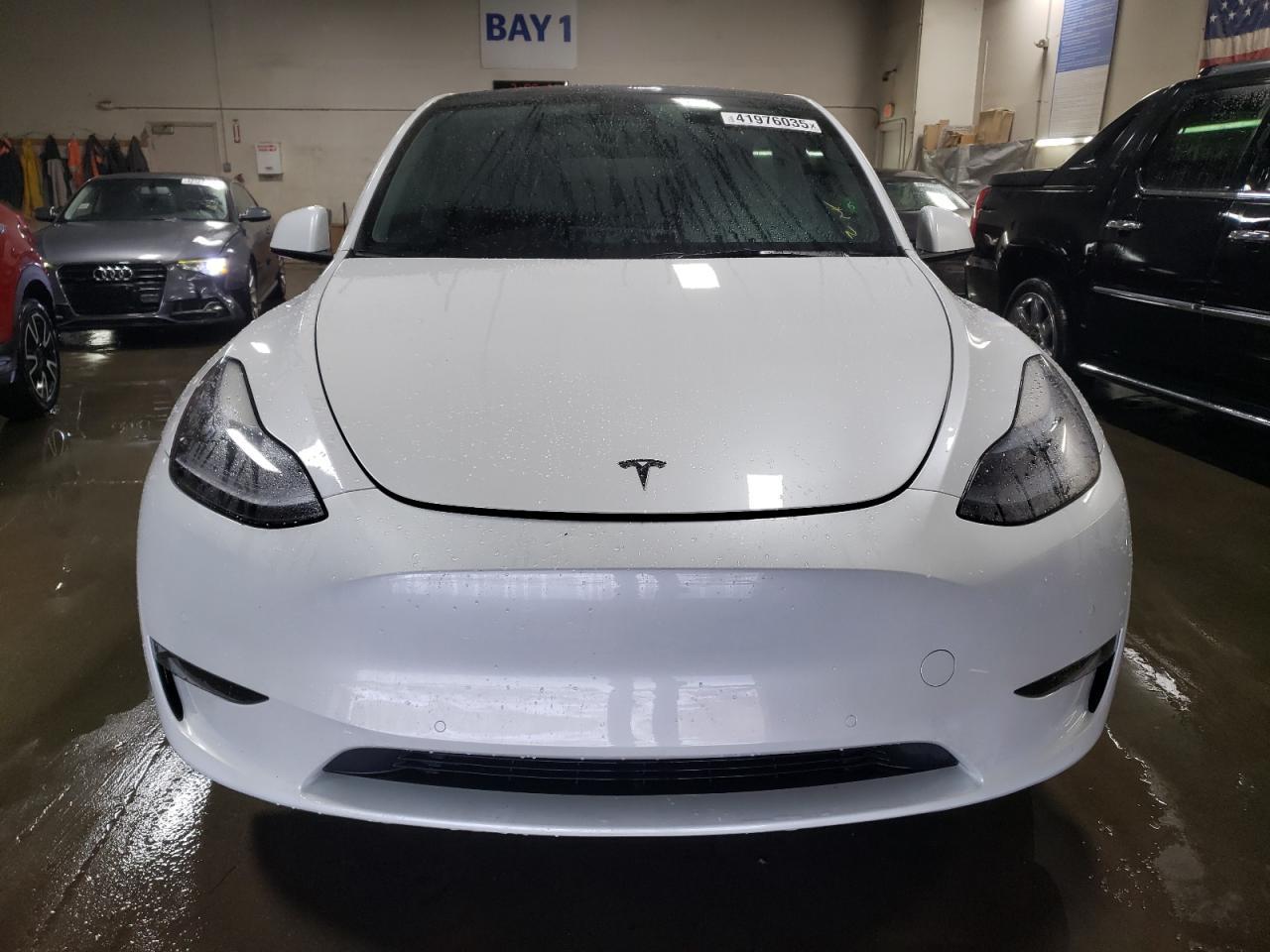 2022 TESLA MODEL Y - Image 5