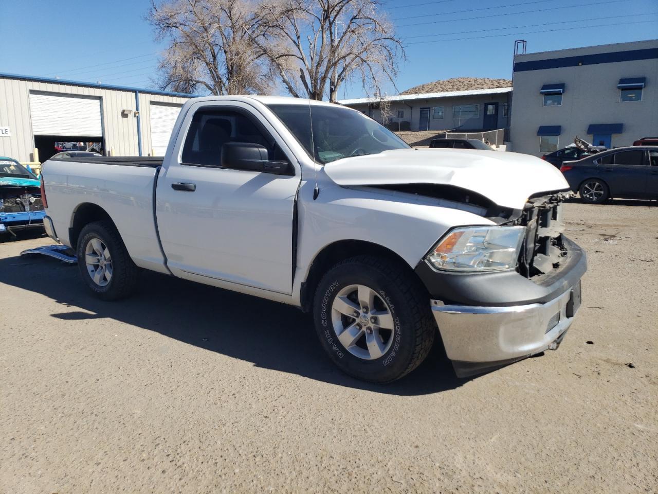2014 RAM 1500 ST - Фото 4
