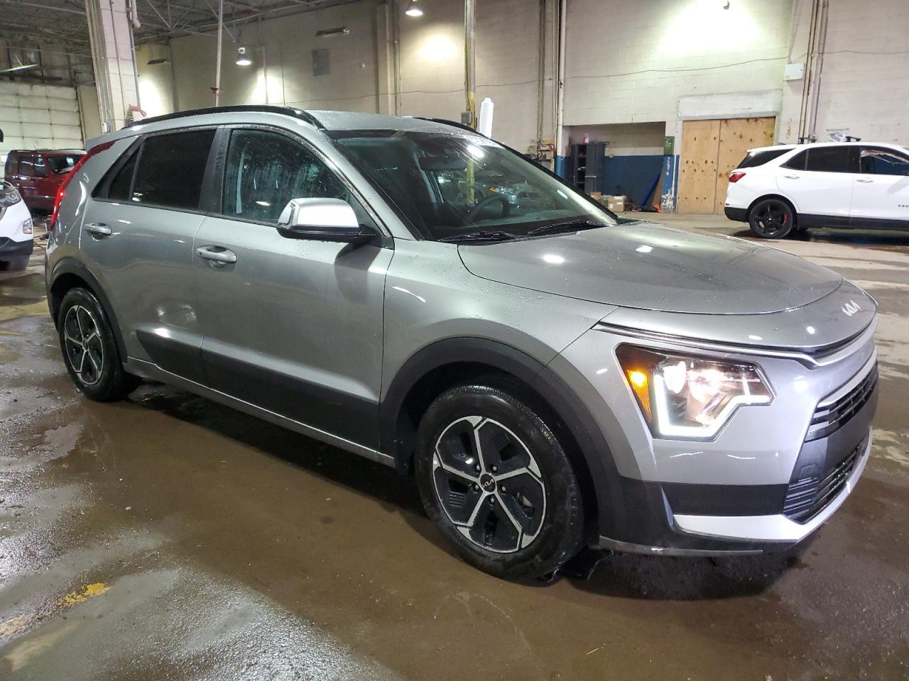 2023 KIA NIRO EX - Фото 4