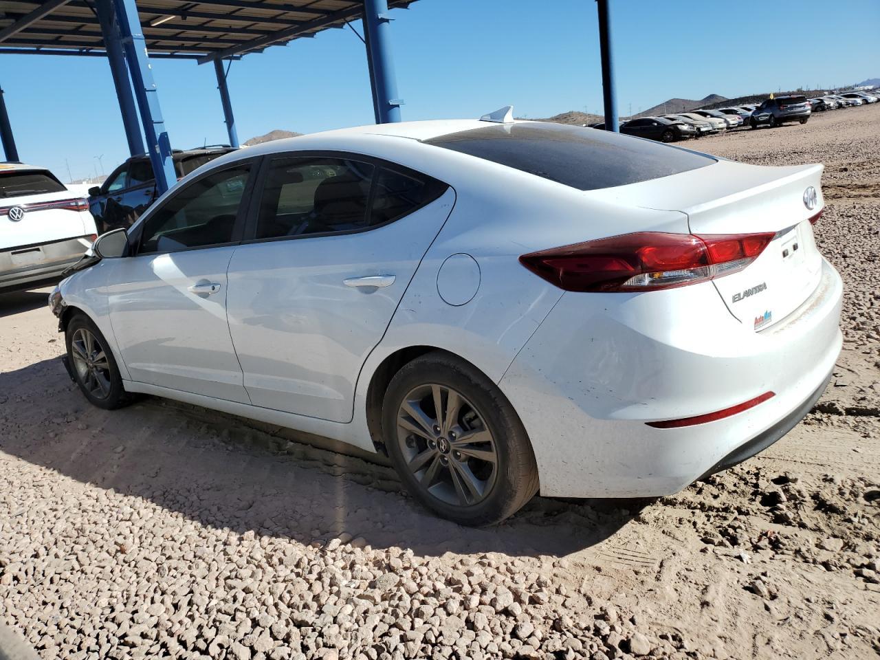 2018 HYUNDAI ELANTRA SE - Фото 2