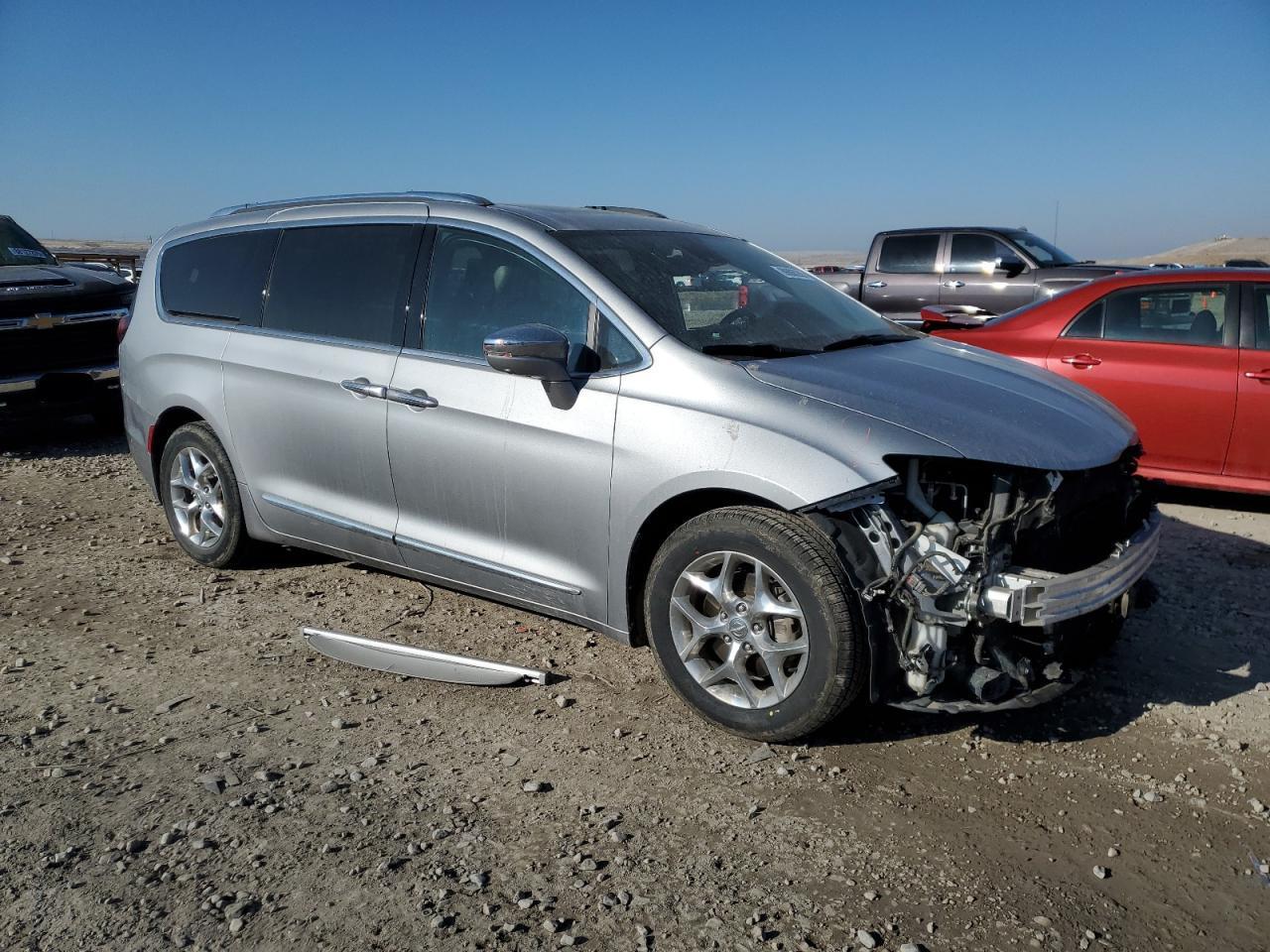 2017 CHRYSLER PACIFICA L - Image 4