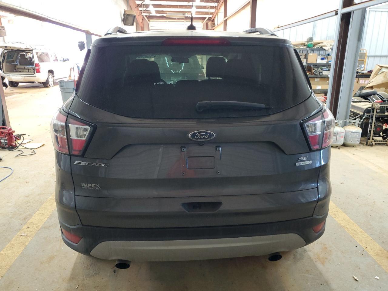 2017 FORD ESCAPE SE - Фото 6