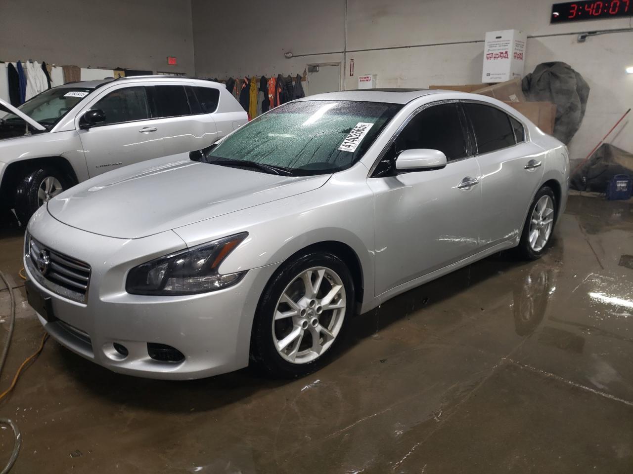2014 NISSAN MAXIMA S