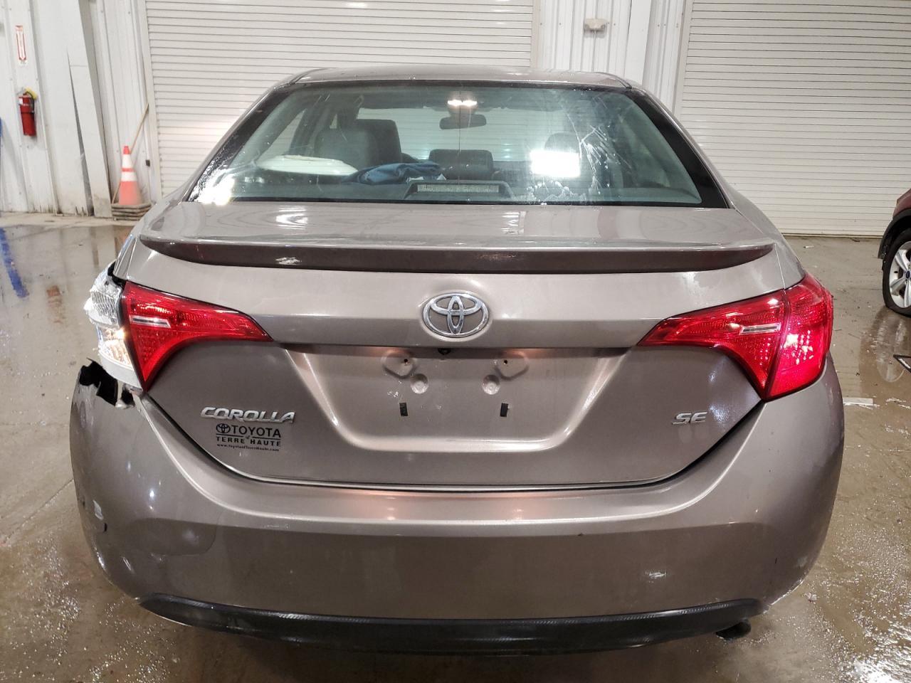 2018 TOYOTA COROLLA L - Image 6