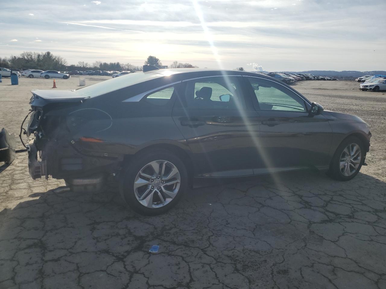2018 HONDA ACCORD LX - Фото 3
