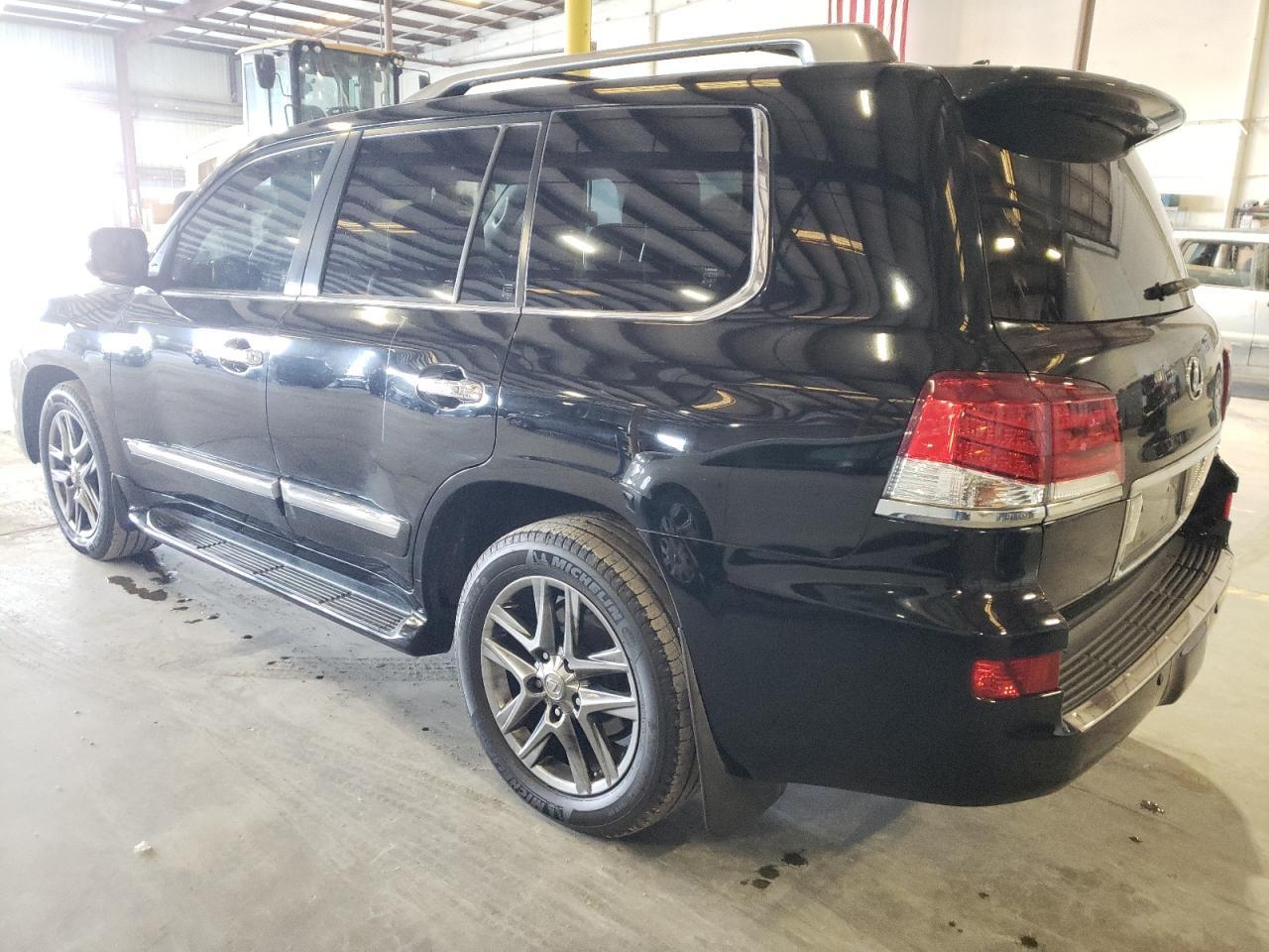 2015 LEXUS LX 570 - Image 2