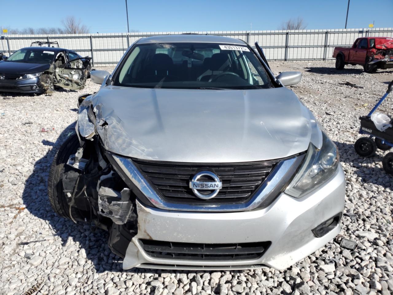 2017 NISSAN ALTIMA 2.5 - Image 5