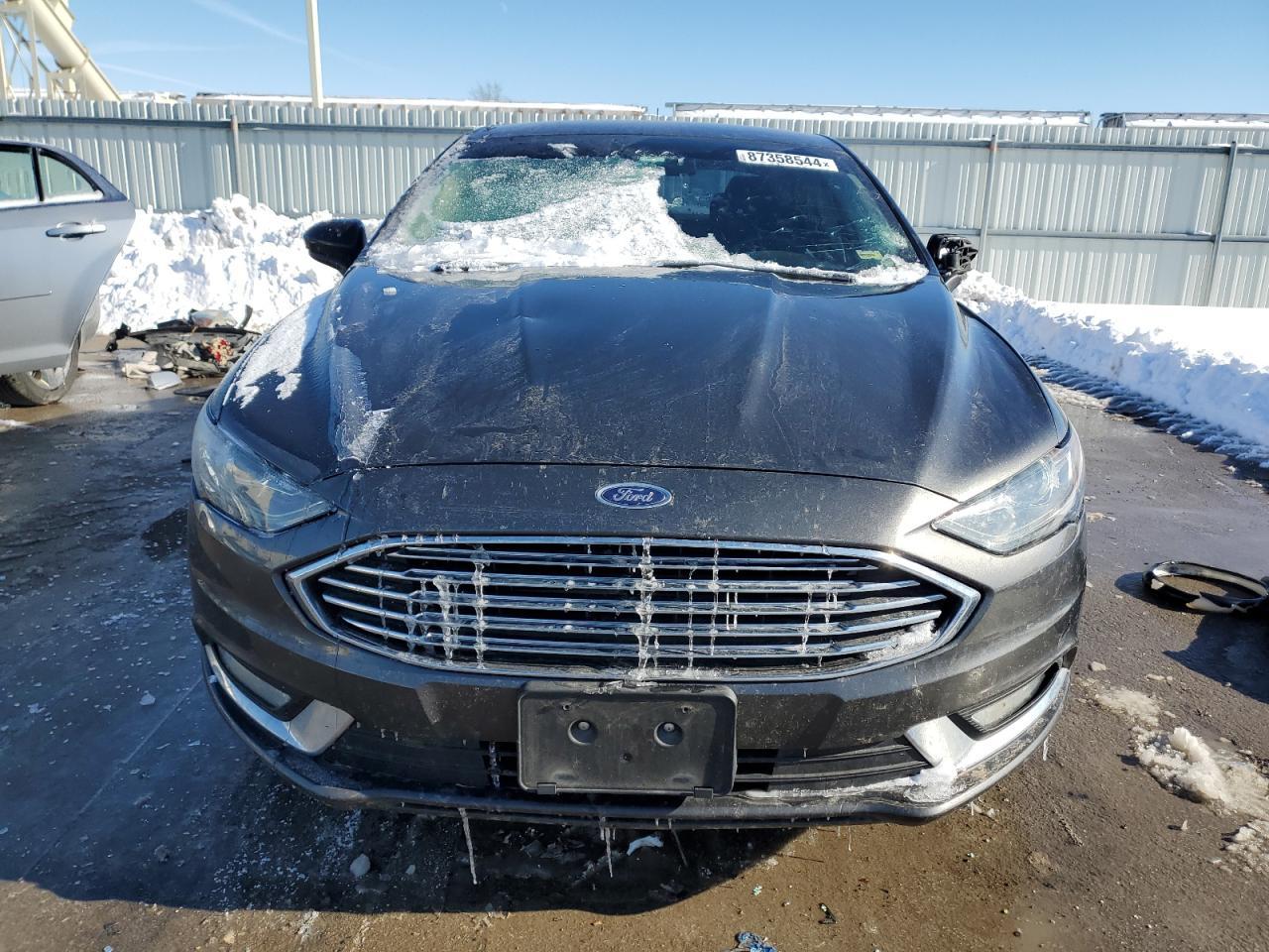 2017 FORD FUSION SE - Фото 5