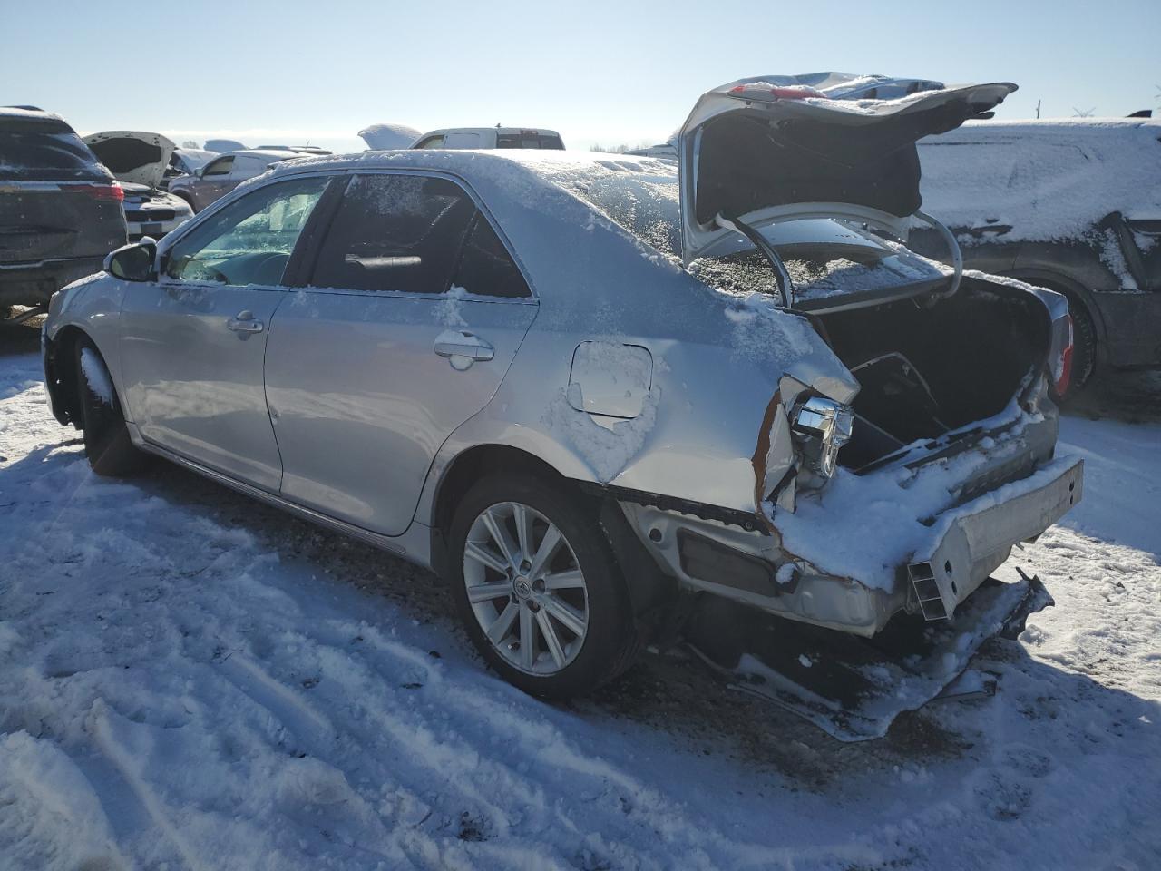 2013 TOYOTA CAMRY L - Фото 2
