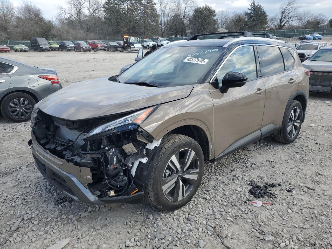 2024 NISSAN ROGUE SL