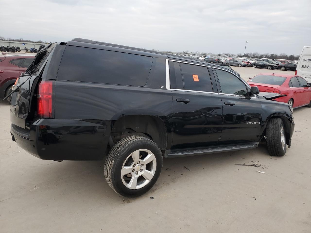 2015 CHEVROLET SUBURBAN C - Фото 3