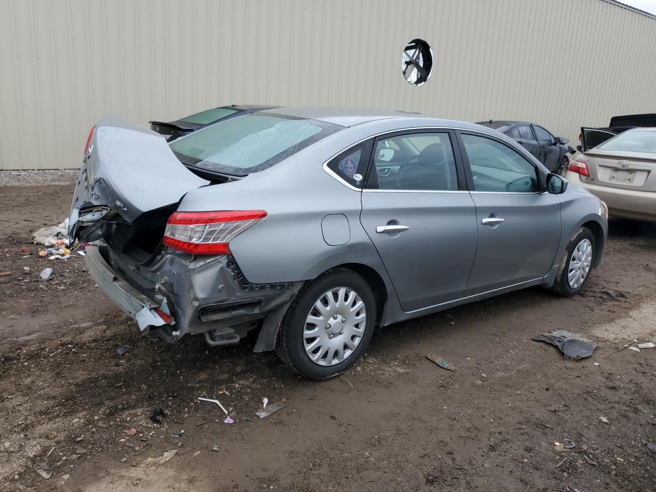 2013 NISSAN SENTRA S - Фото 3