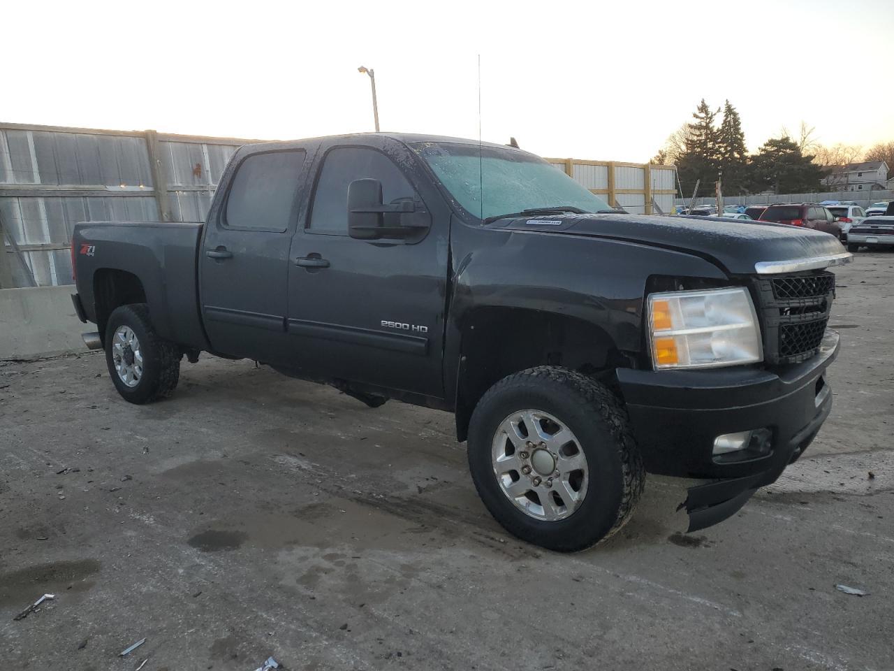 2013 CHEVROLET SILVERADO - Image 4