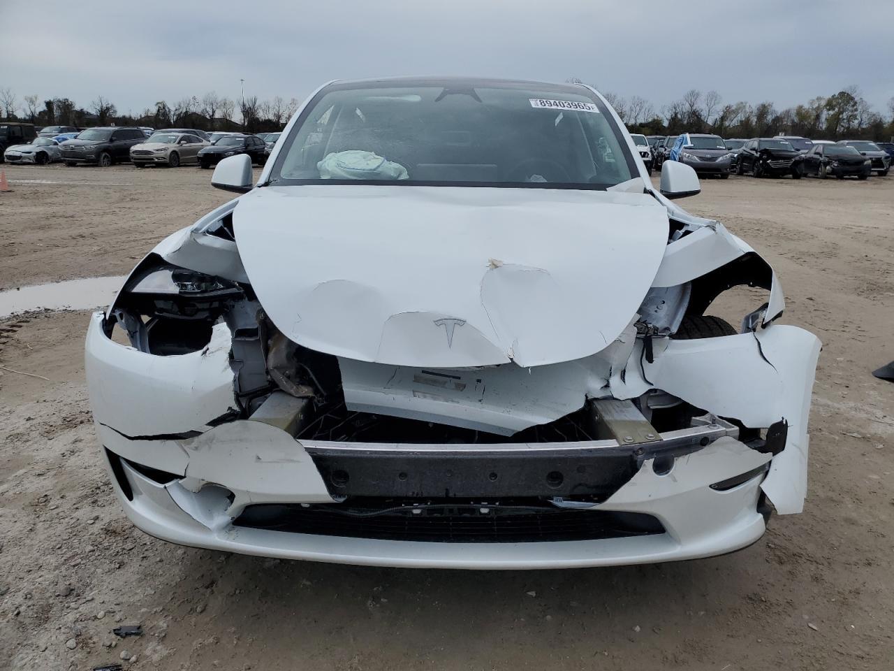 2024 TESLA MODEL Y - Фото 5