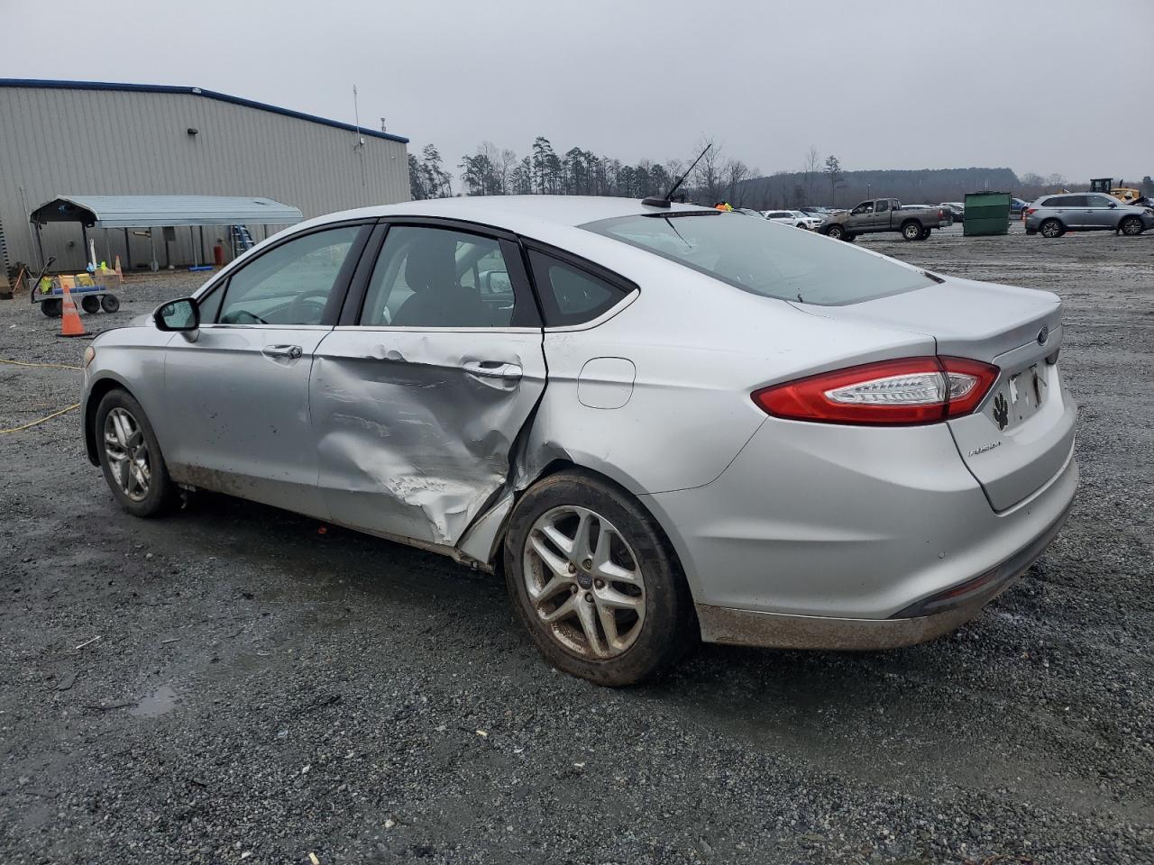 2013 FORD FUSION SE - Image 2
