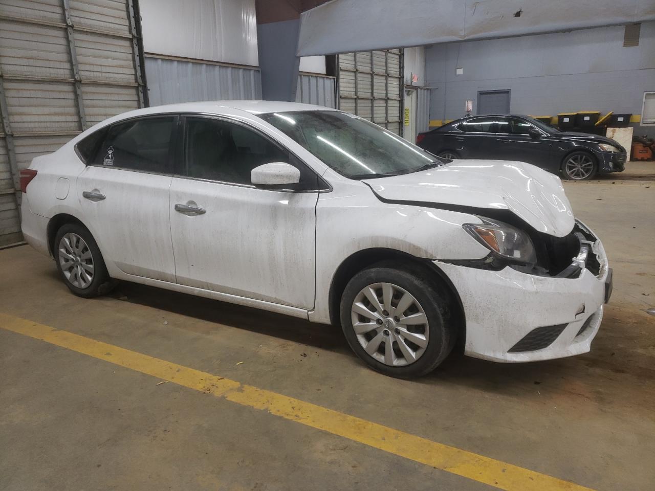 2017 NISSAN SENTRA S - Фото 4