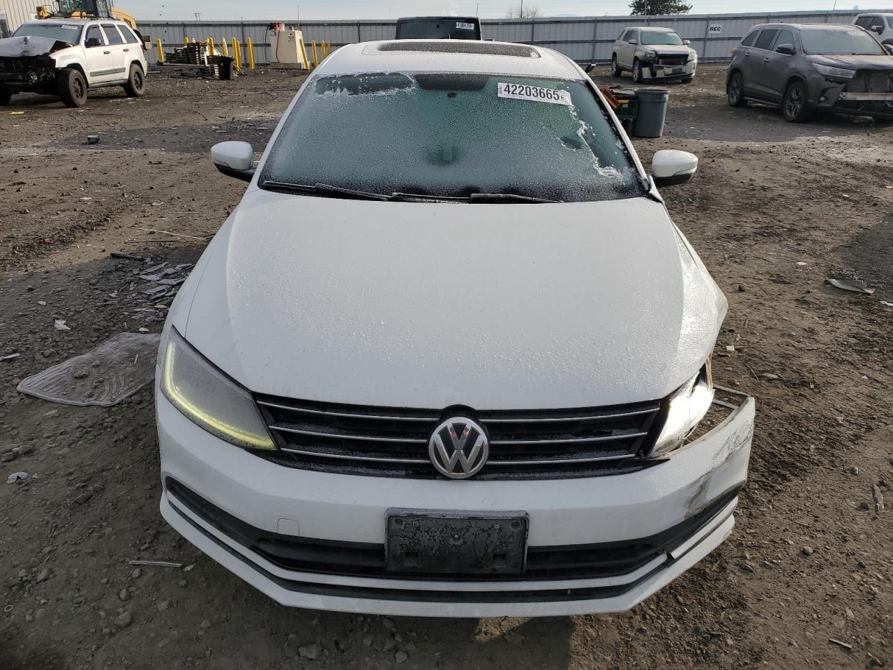 2017 VOLKSWAGEN JETTA SE - Фото 5