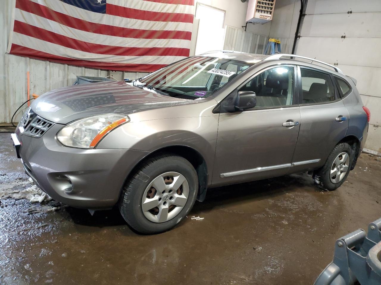 2015 NISSAN ROGUE SELE