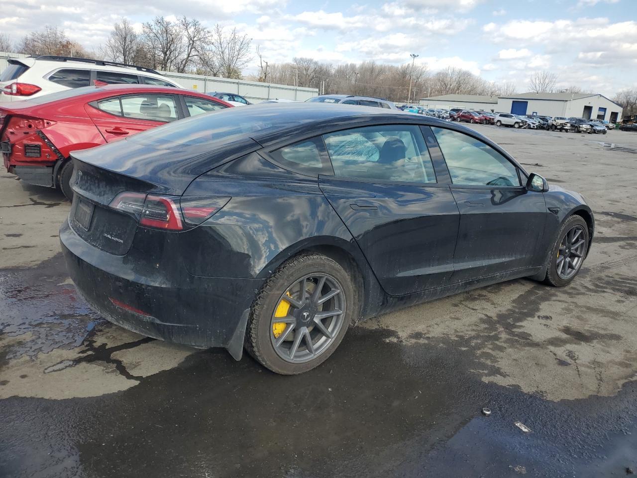 2022 TESLA MODEL 3 - Image 3