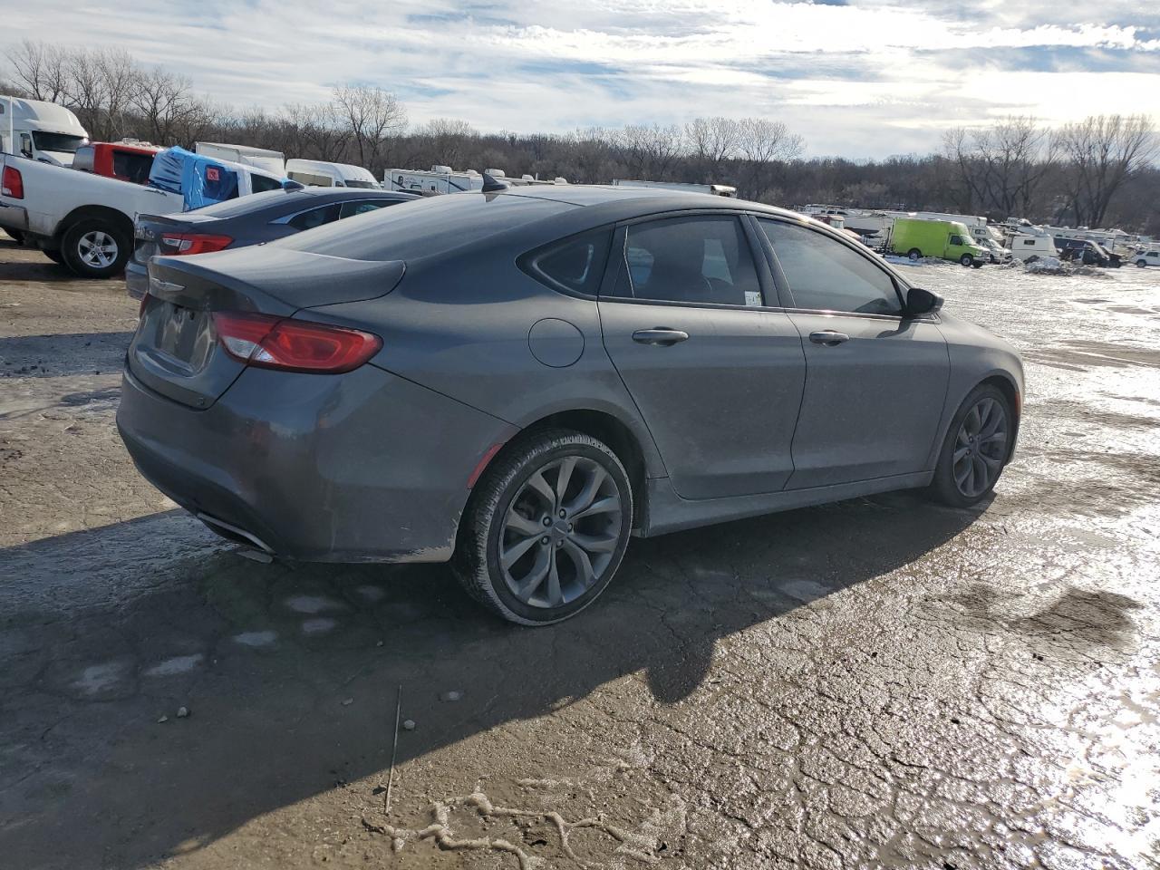 2015 CHRYSLER 200 S - Фото 3