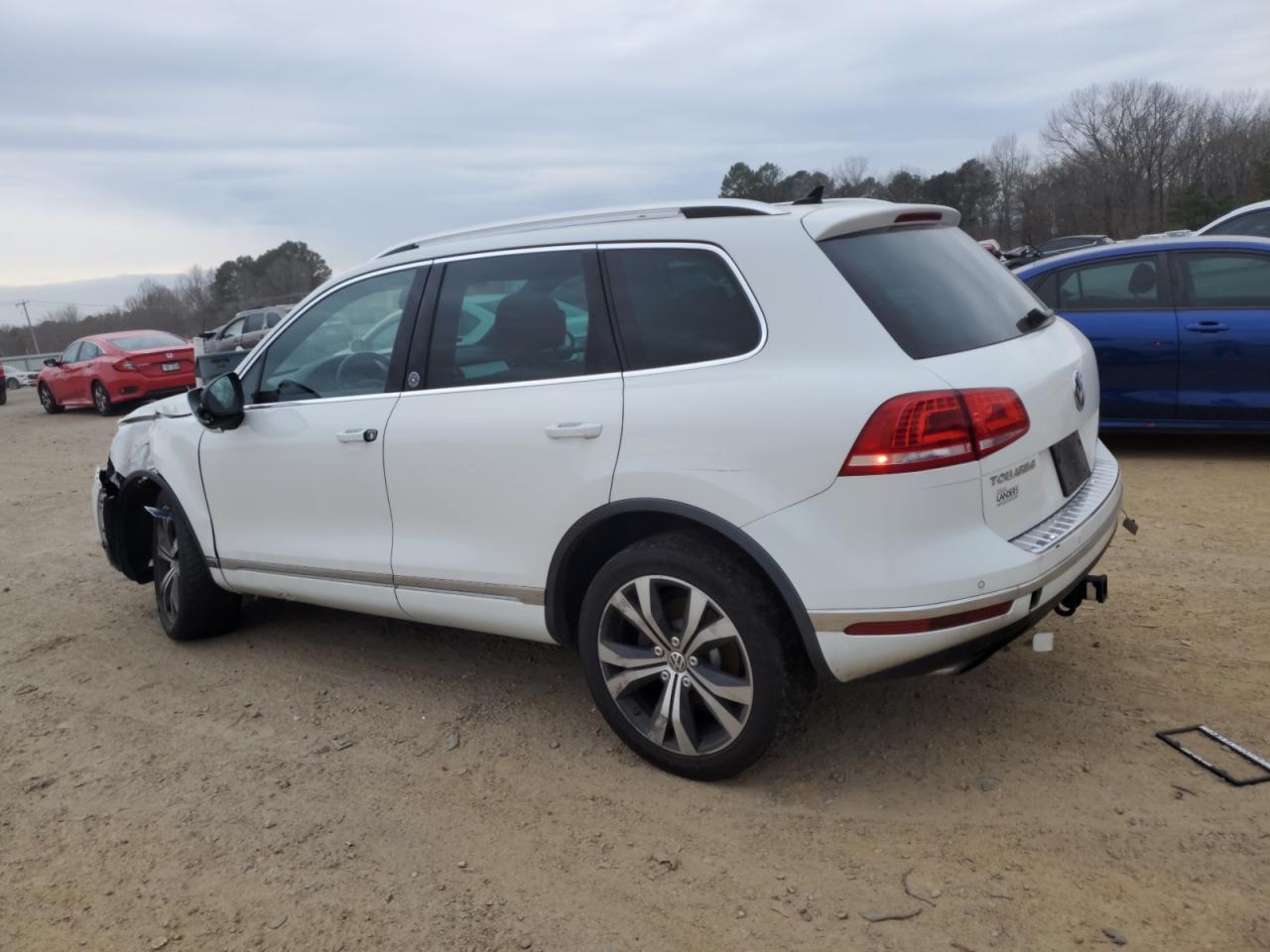 2017 VOLKSWAGEN TOUAREG WO - Фото 2