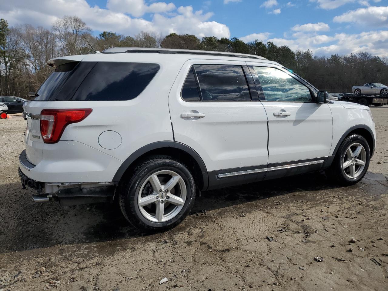 2018 FORD EXPLORER X - Image 3