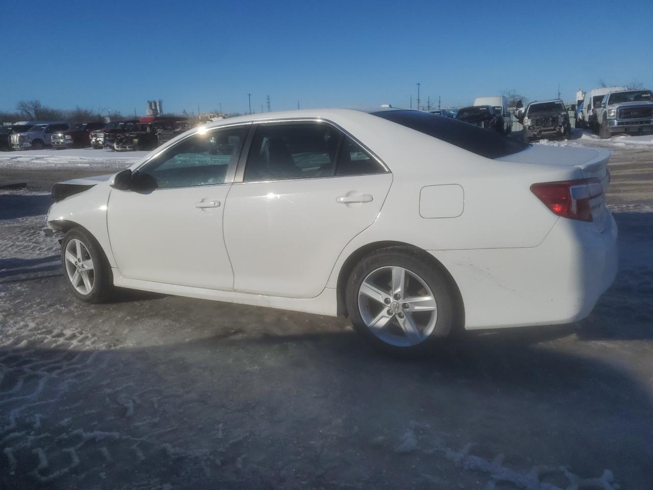 2012 TOYOTA CAMRY BASE - Фото 2