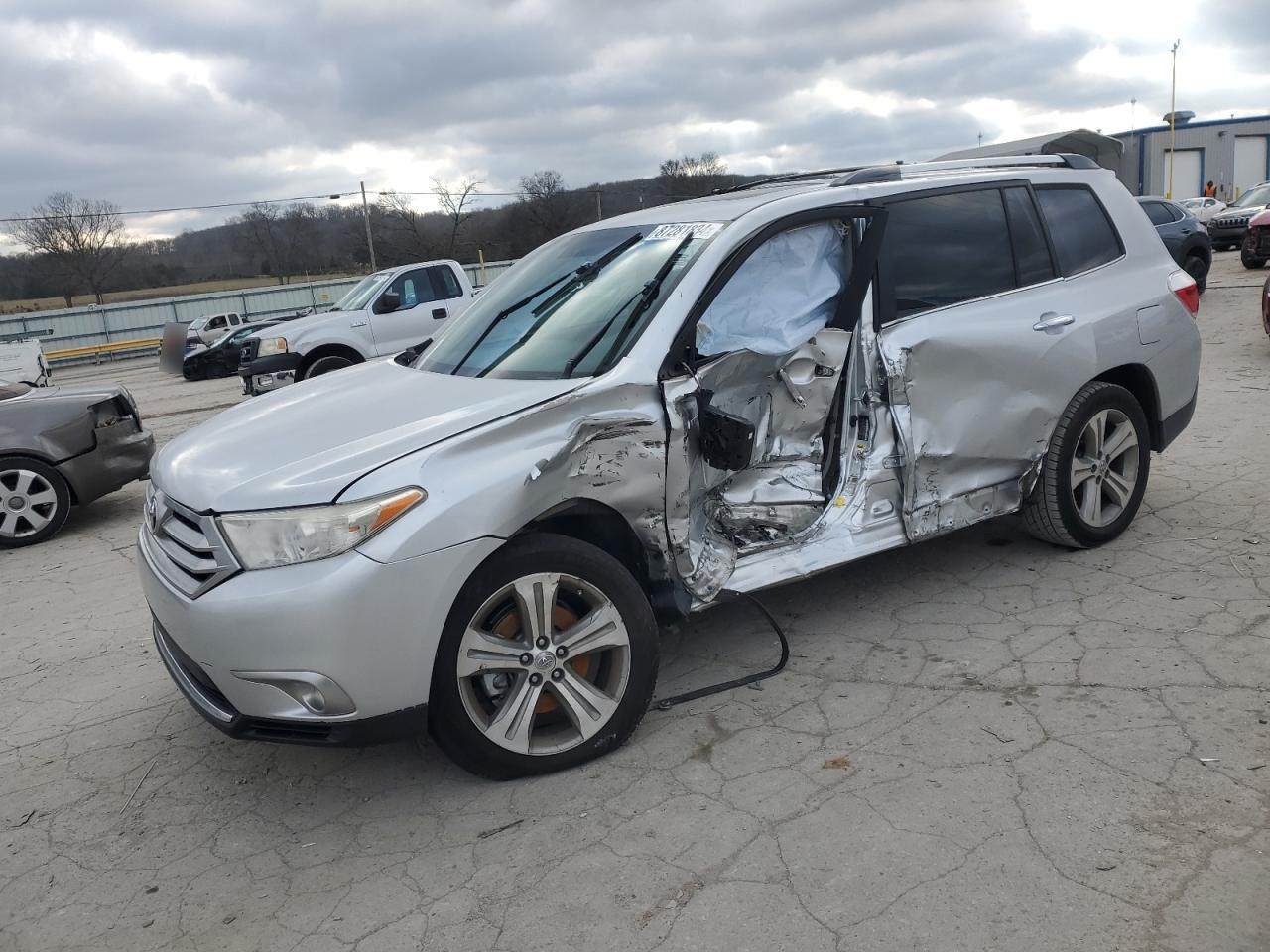 2012 TOYOTA HIGHLANDER