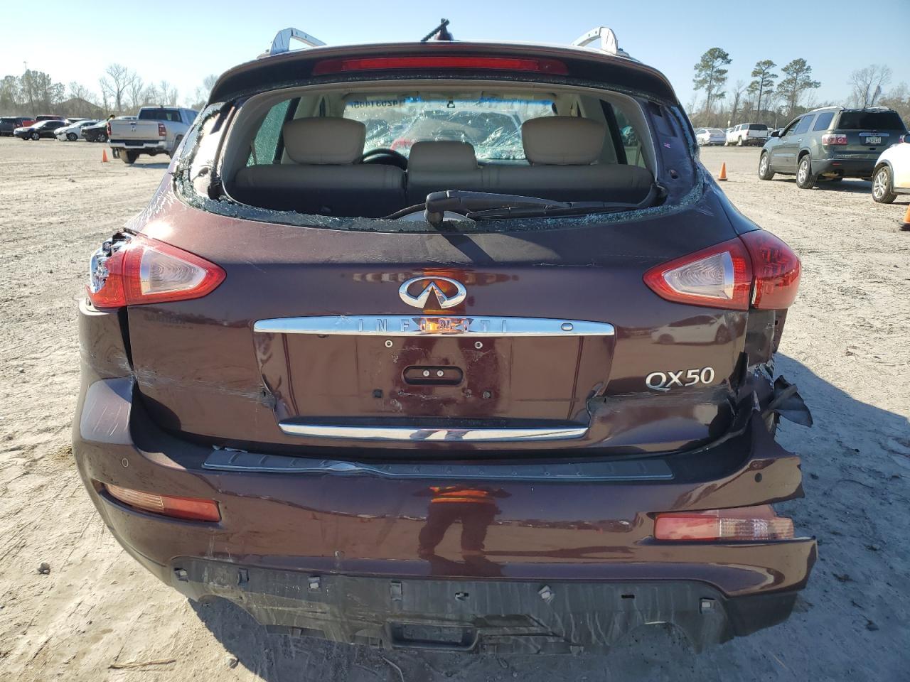2016 INFINITI QX50 - Фото 6