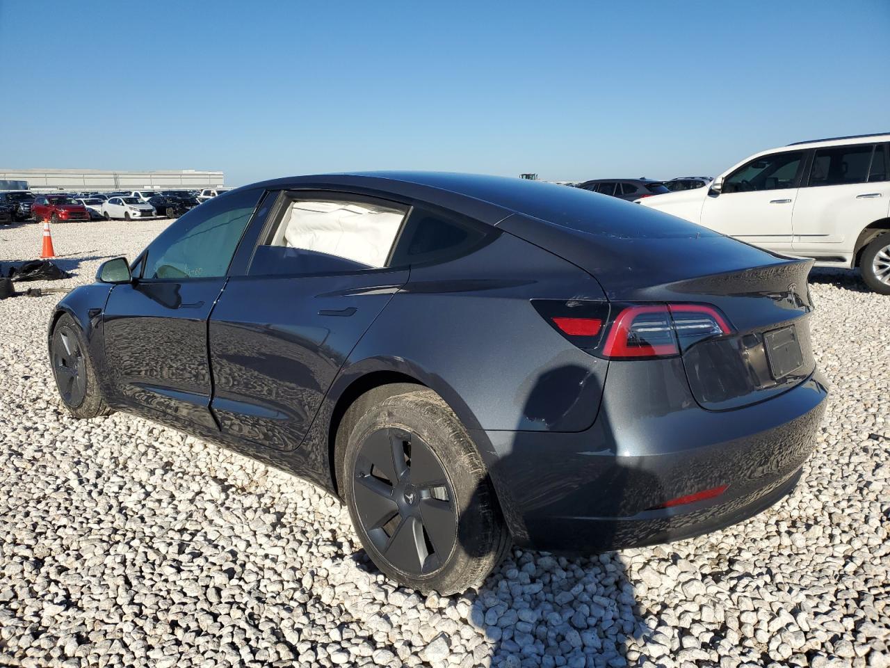 2023 TESLA MODEL 3 - Image 2